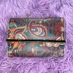 Vera Bradley Wallet- Used